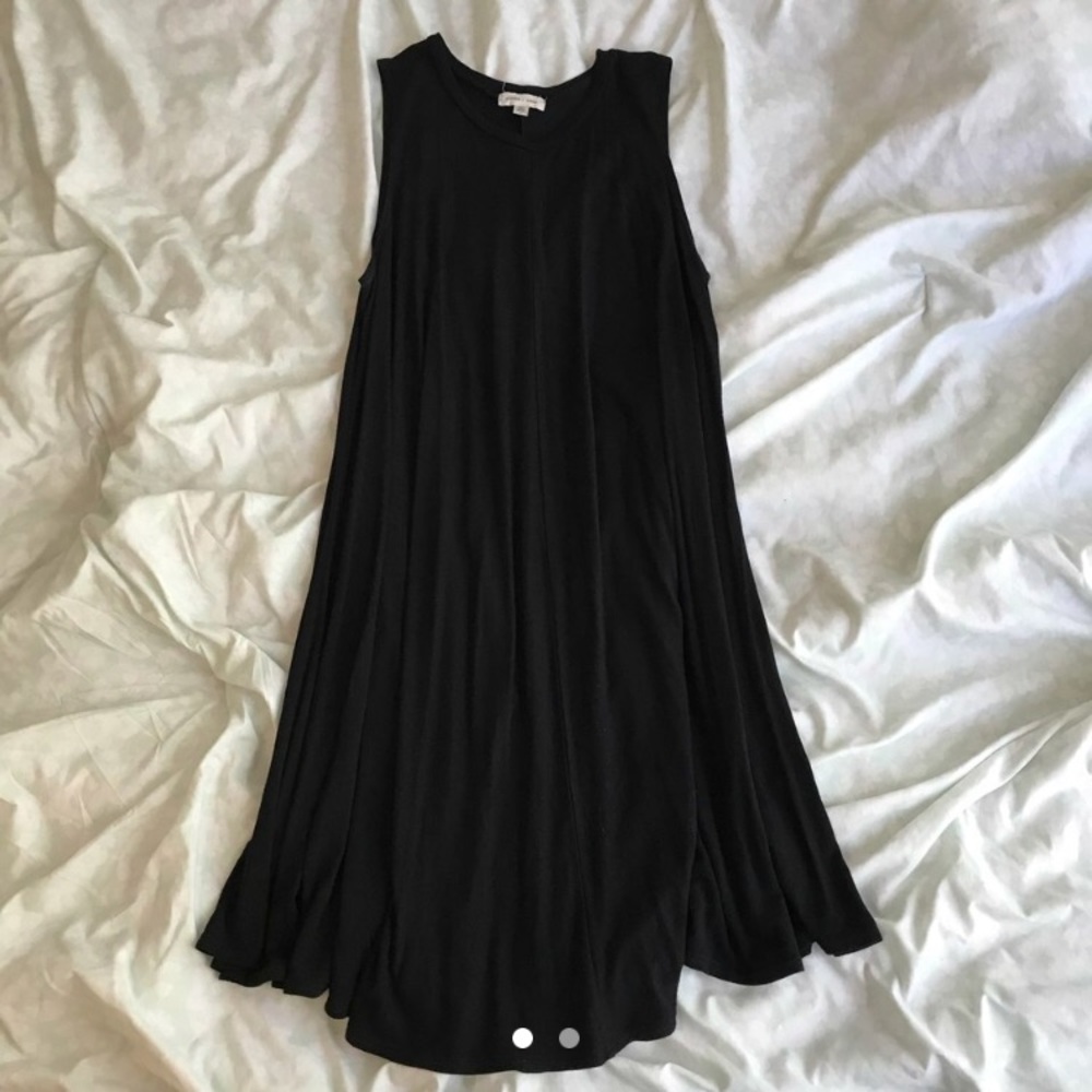 Black swing dress from urban outfitters